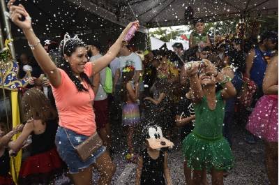 1_cbpfot220220203229-23898706