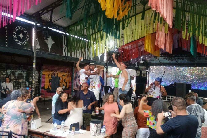 1_whatsapp_image_2025_02_15_at_17_33_37-46585050