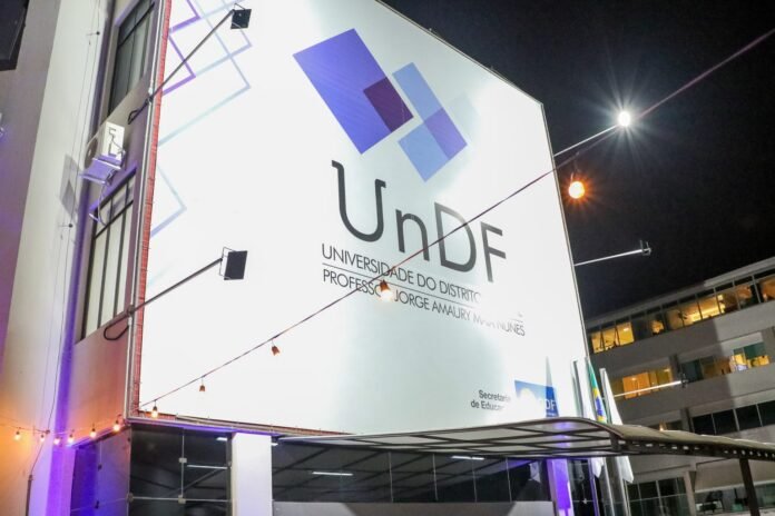 Foto-UnDF-Fachada-Campus-Norte-2-1536x1024