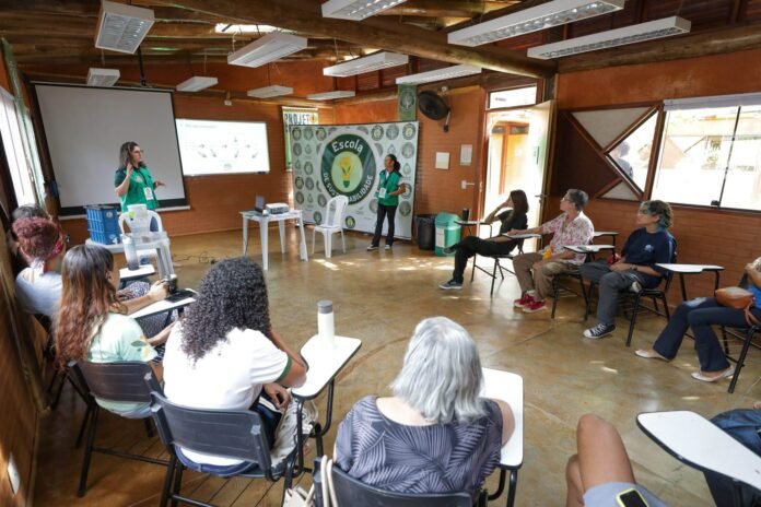 Dentro-1-25-1536x1024