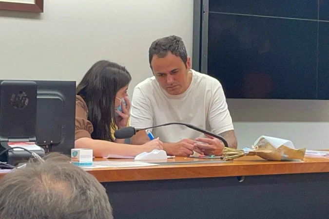 1_whatsapp_image_2025_04_17_at_16_46_12-49948338