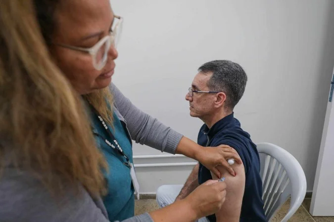 1_dentro__34_-53278786