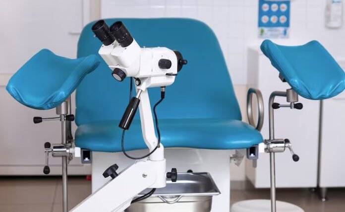 9.4. Foto Divulgação IgesDF colposcópio