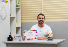 Psicólogo do DF recebe destaque nacional por projeto de acolhimento a estudantes LGBT