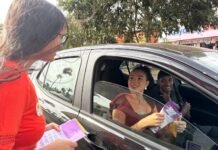 Em ação do Maio Laranja, Centro de Referência da Mulher realiza busca ativa no Recanto das Emas