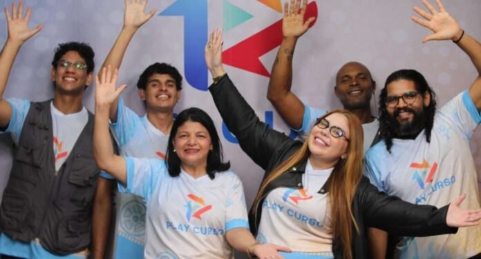 play-curso-ii-oferece-formacao-on-line-gratuita-e-aposta-na-inclusao-digital-1296x700