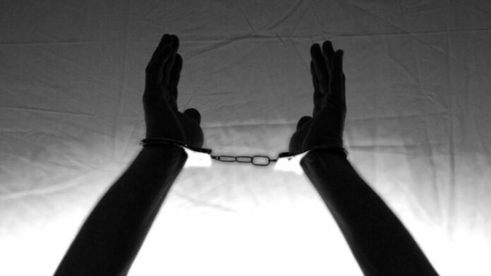 hands-1655520_1920_widelg-768x432
